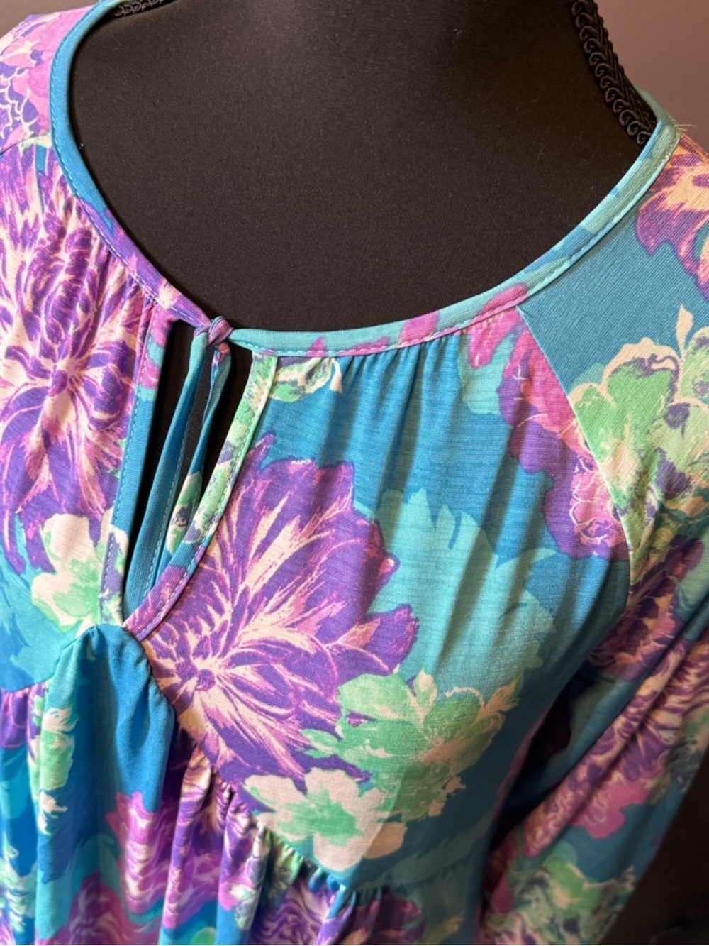 Honeyme Teal Floral Tie-Front Tunic with Purple Accents - Picture 2 of 4